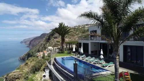 Madeira Holiday Villas: Luxury Meets Authenticity