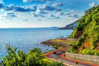 Driving Handbook for Tourists in Madeira: 7 Ultimate Cross-Island Road Tips