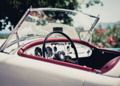 Classic Car Tour Along the Madeira Coast: An Unforgettable Experience