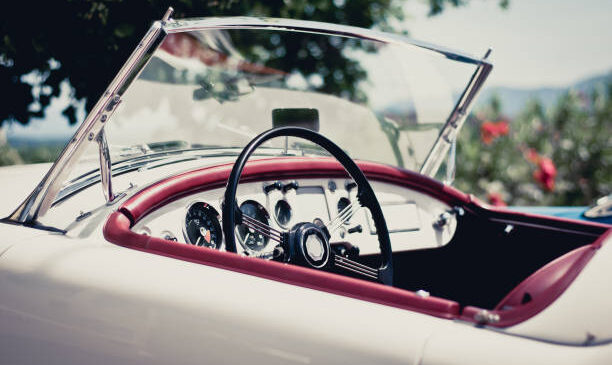 Classic Car Tour Along the Madeira Coast: An Unforgettable Experience