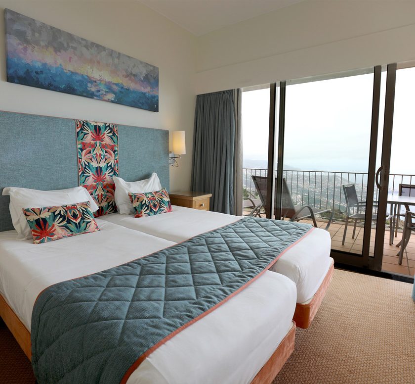 Village Cabo Girão in Hotels/Accomodation Village Cabo Girão room 1