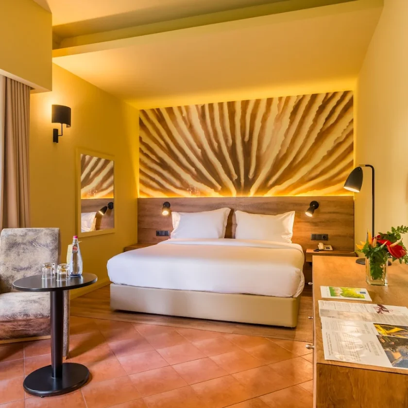 Calheta Beach - All Inclusive in Hotels/Accomodation Calheta Beach room 2