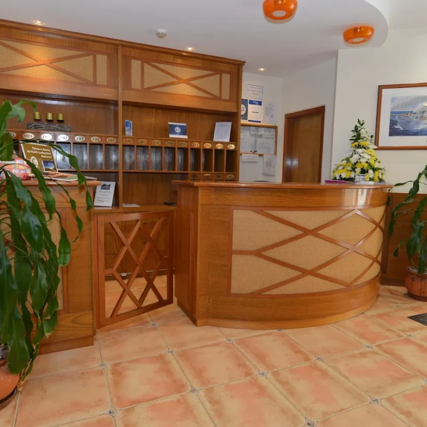 Hotel Salgueiro (Porto Moniz) in Hotels/Accomodation Hotel Salgueiro checkin